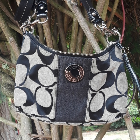 Coach Handbags - Coach Crossdy Handbag